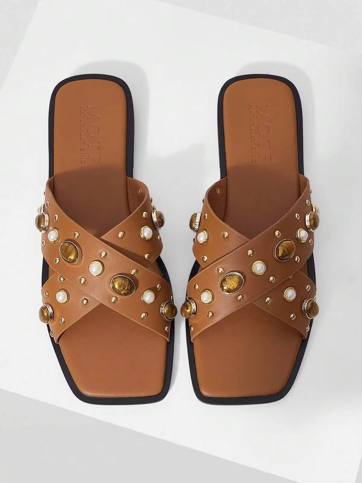 MOTF OUTDOOR WOMEN'S FLAT BOTTOM SQUARE TOE RHINESTONE SIMPLE SLIPPERS WOMEN'S THICK BOTTOM OPEN-TOED CASUAL VERSATILE BEACH SLIPPERS SUMMER